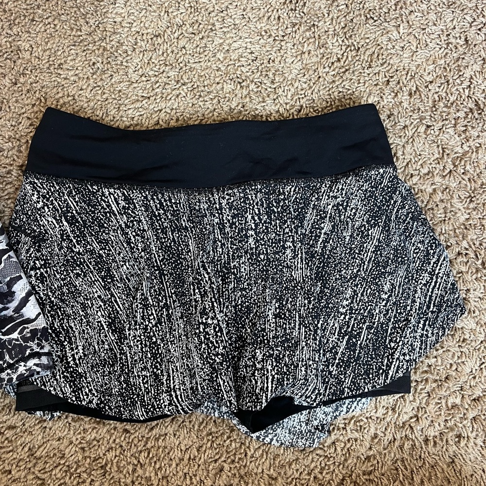 lululemon athletica Black and Gray Athletic Skort bundle
